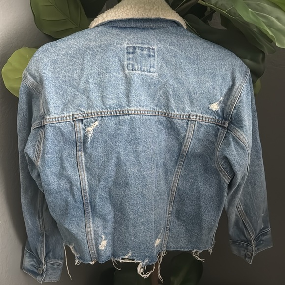 Abercrombie & Fitch denim jacket - Picture 3 of 3